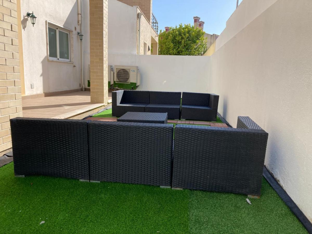A Family House In Santa Cruz, Torres Vedras Vila Silveira  Exterior foto