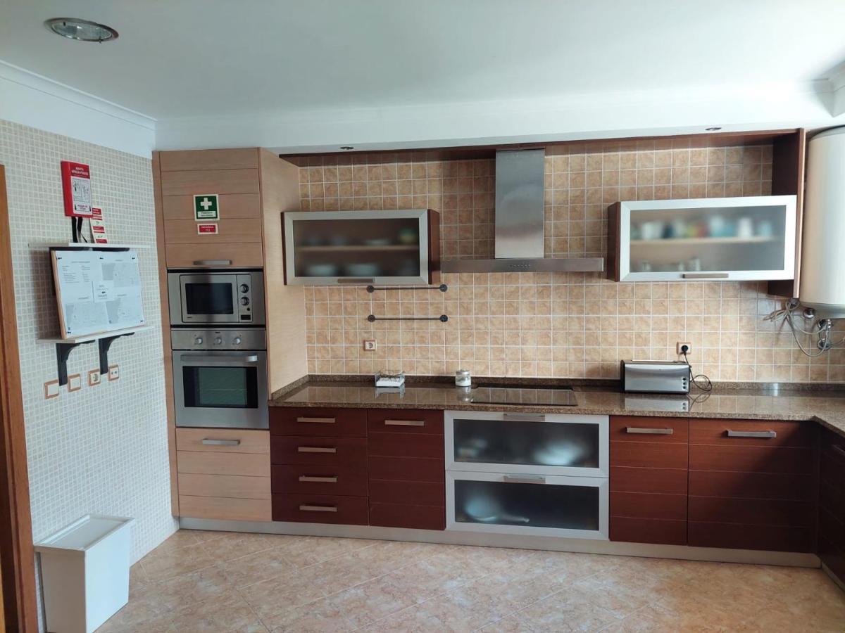 A Family House In Santa Cruz, Torres Vedras Vila Silveira  Exterior foto